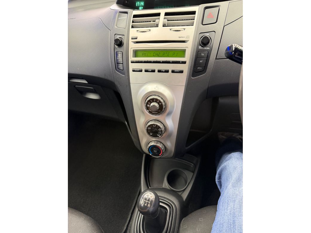 2006 Toyota Yaris