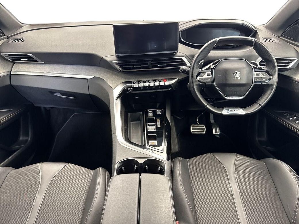2024 Peugeot 5008