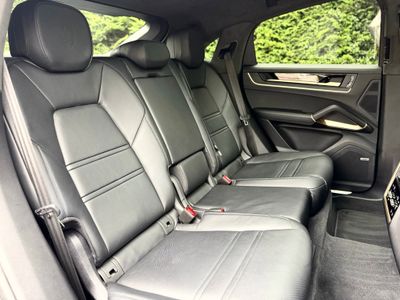 2025 Porsche Cayenne