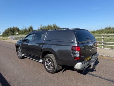 2020 Mitsubishi L200