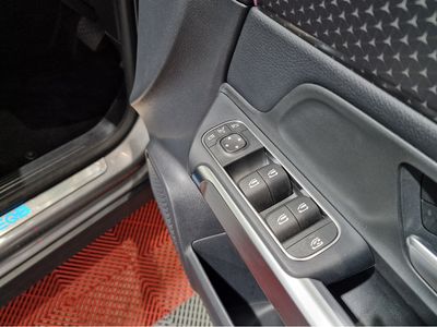 2024 Mercedes-Benz EQB