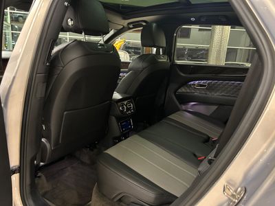 2022 Bentley Bentayga