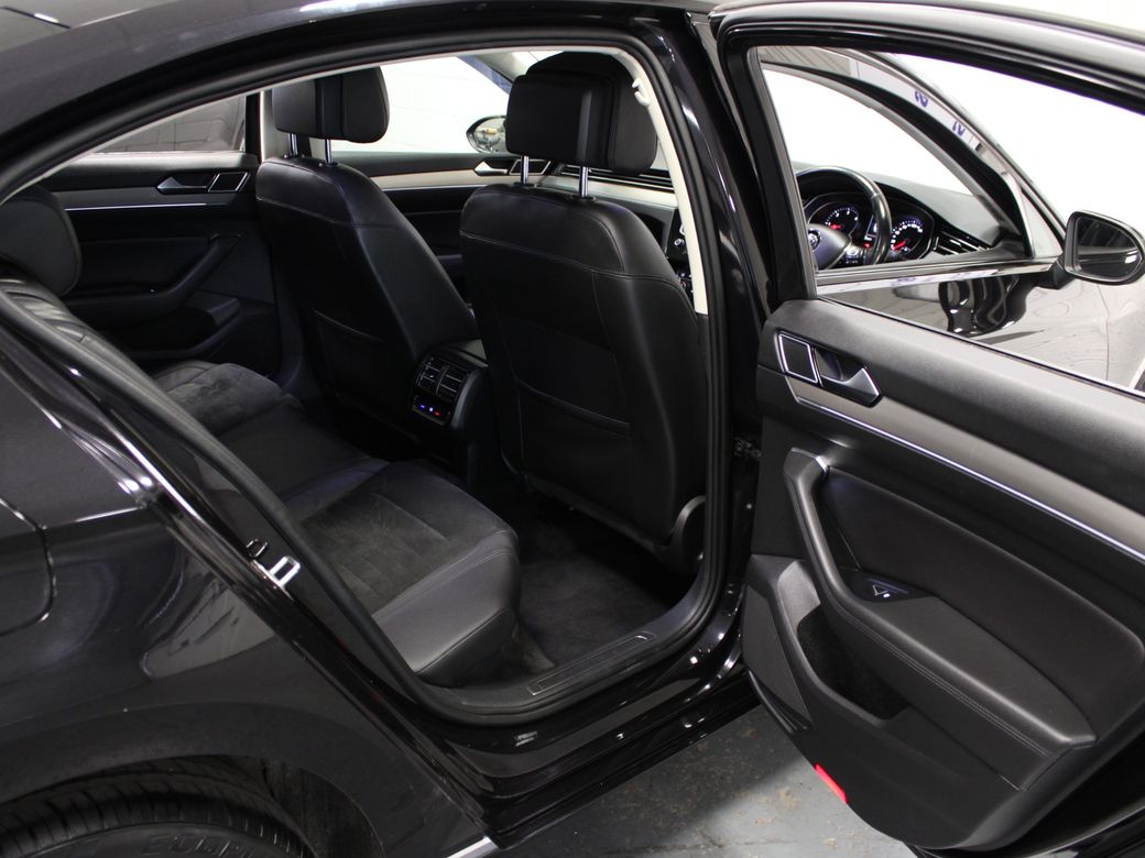 2016 Volkswagen Passat