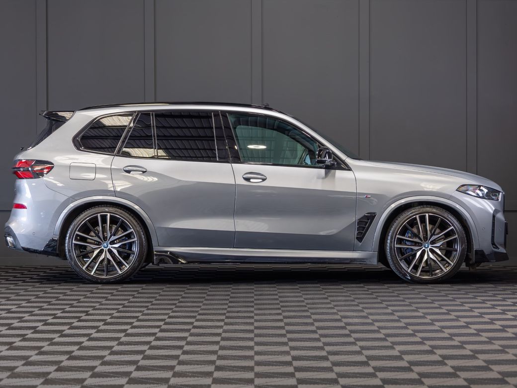 2025 BMW X5