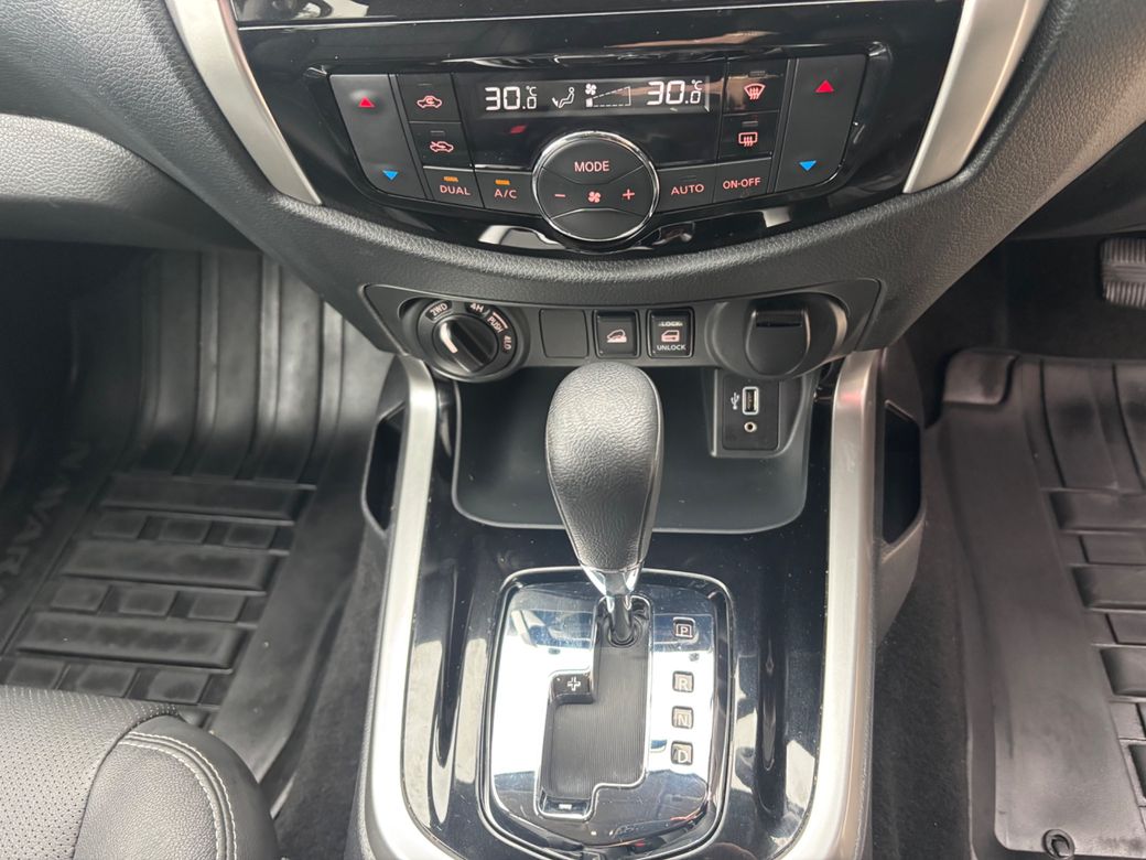 2021 Nissan Navara