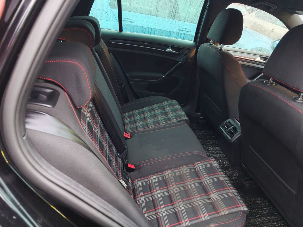 2013 Volkswagen Golf