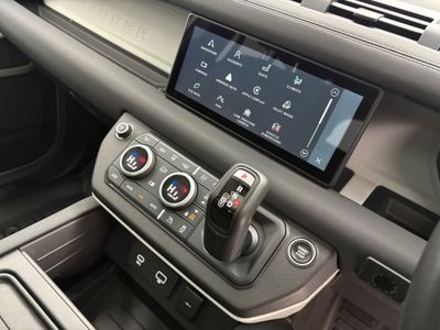 2022 Land Rover Defender