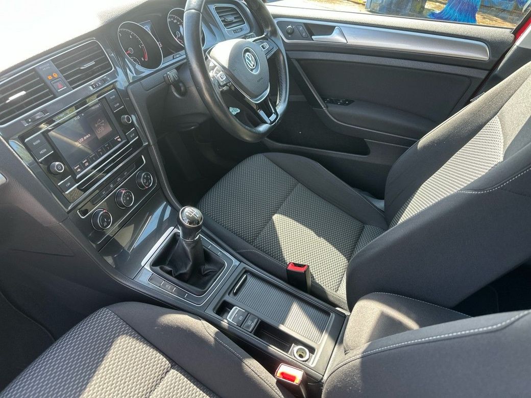 2017 Volkswagen Golf