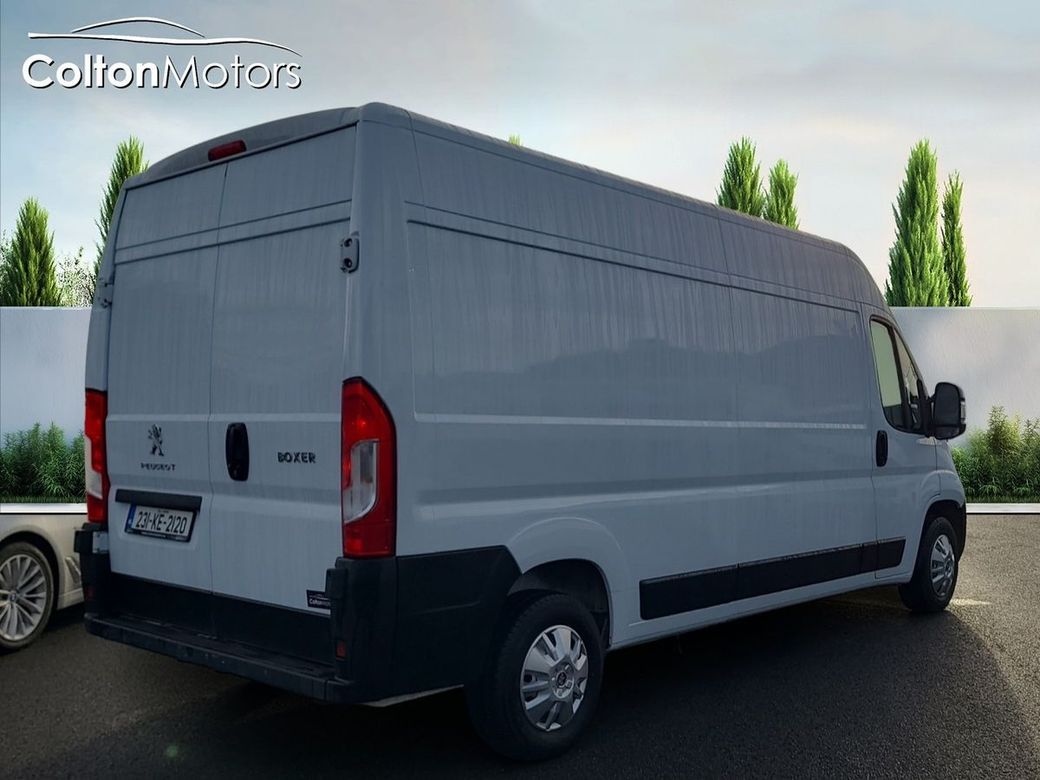 2023 Peugeot Boxer