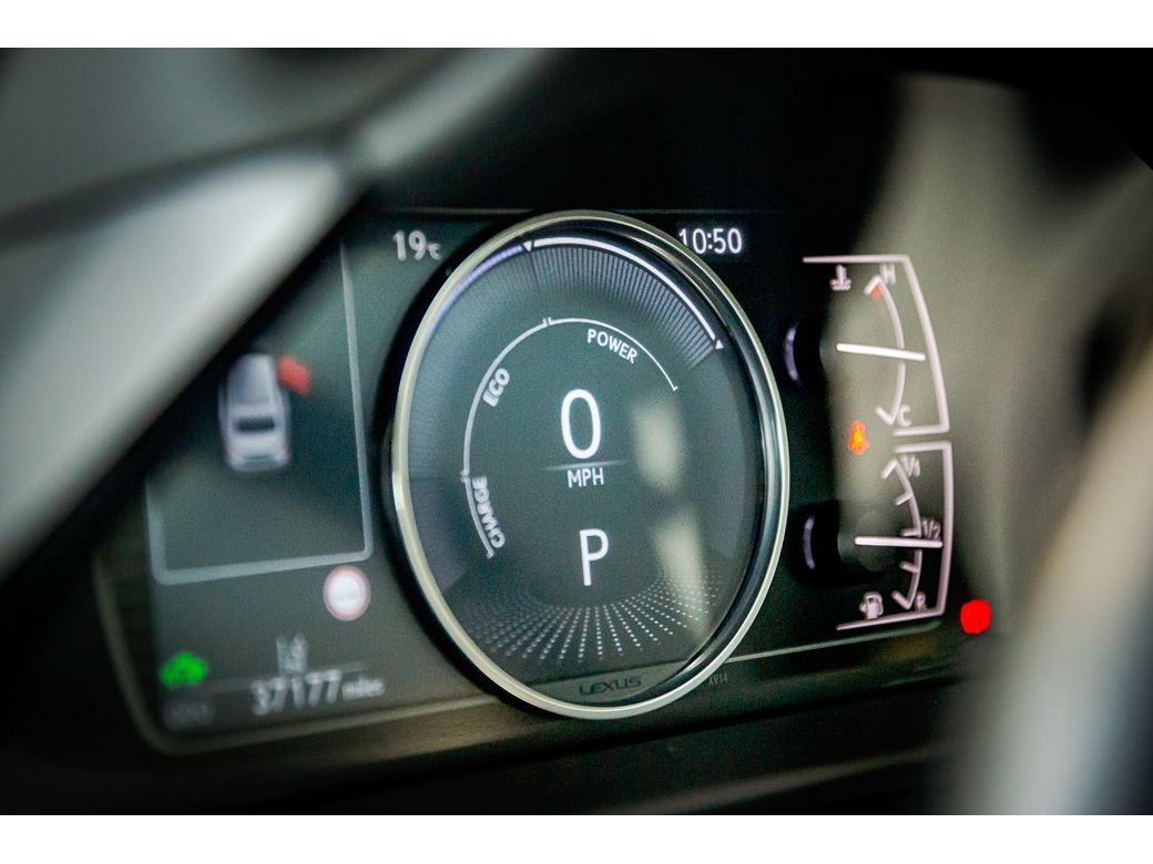 2023 Lexus ES 300h