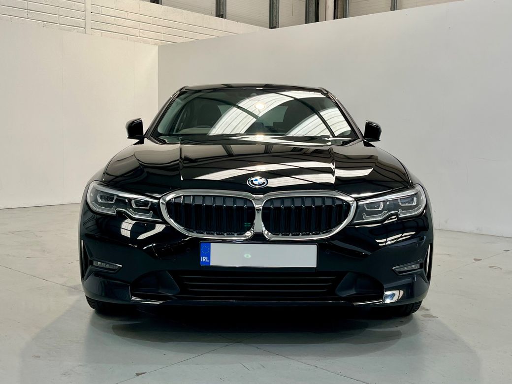 2021 BMW 330