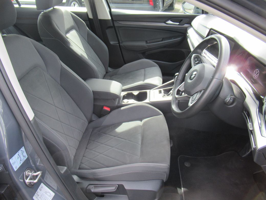 2022 Volkswagen Golf