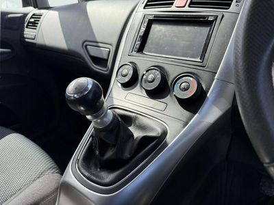 2011 Toyota Auris