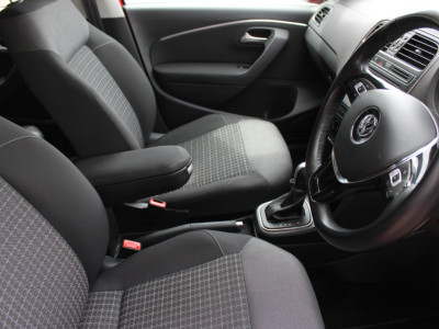 2017 Volkswagen Polo