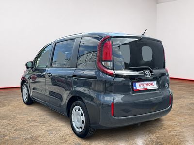 2023 Toyota Sienta