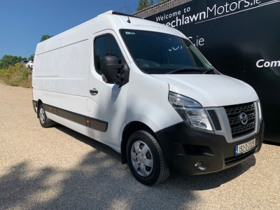 2019 Nissan NV400