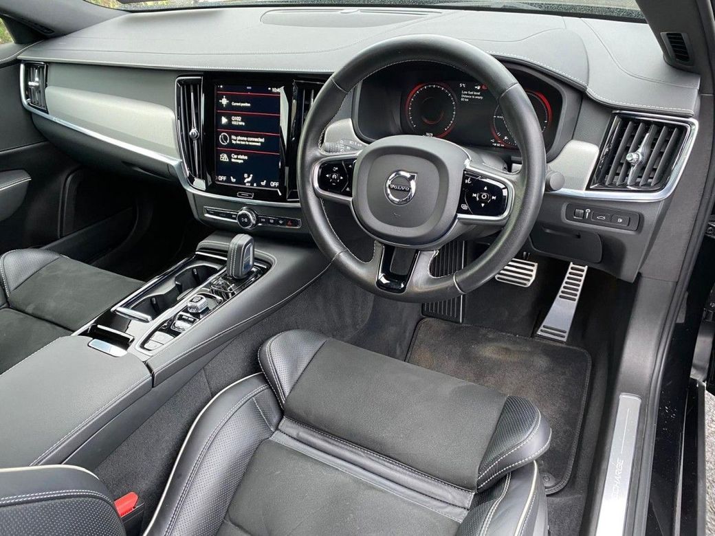2021 Volvo S90