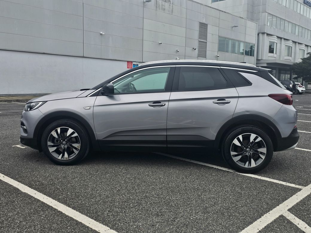 2021 Opel Grandland X