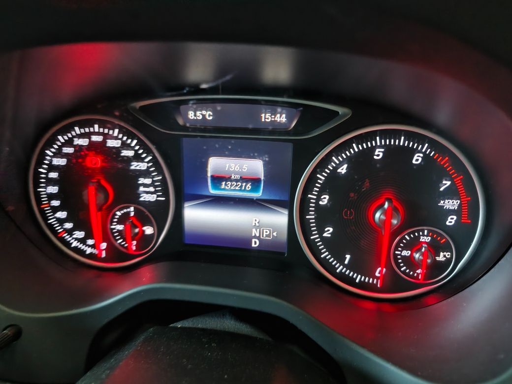 2016 Mercedes-Benz A 180