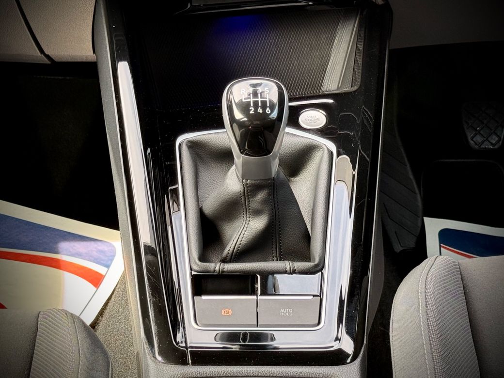 2024 Volkswagen Golf