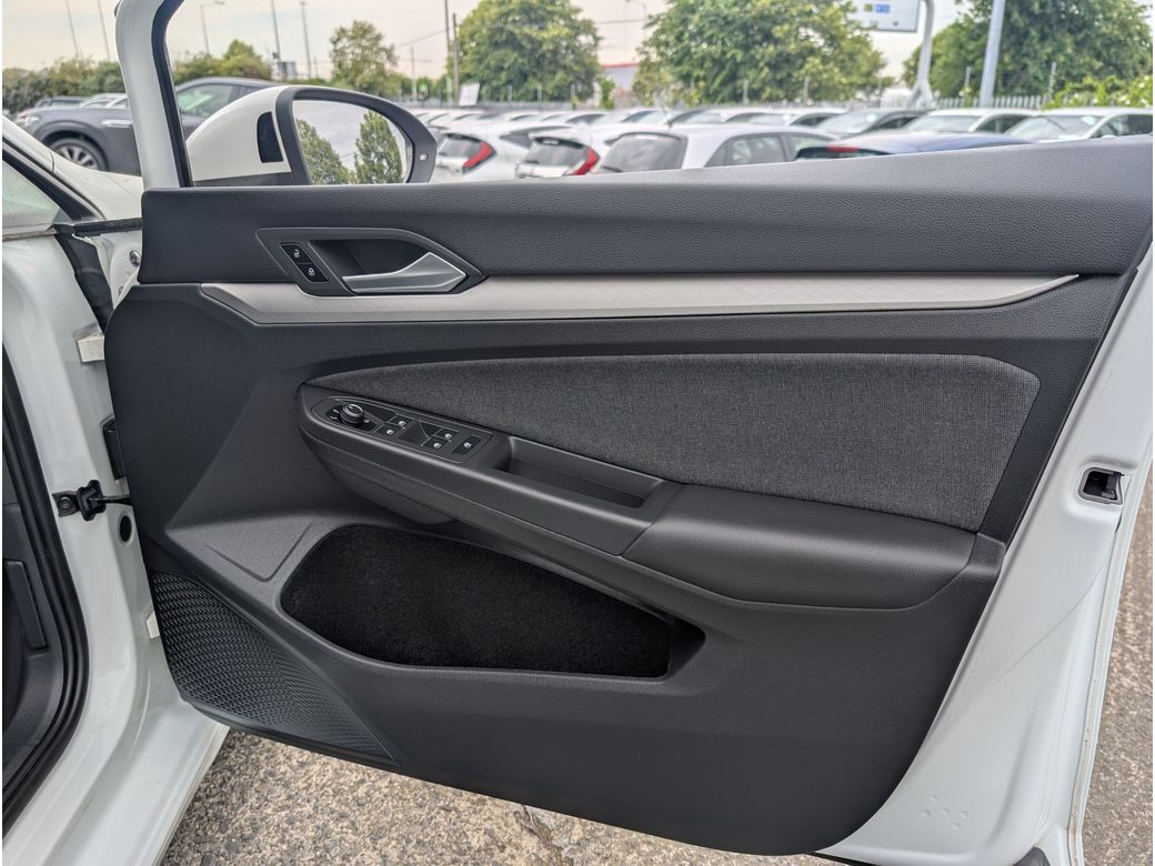 2023 Volkswagen Golf