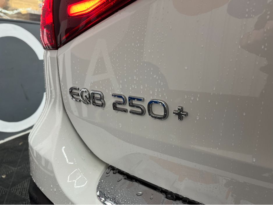 2024 Mercedes-Benz EQB