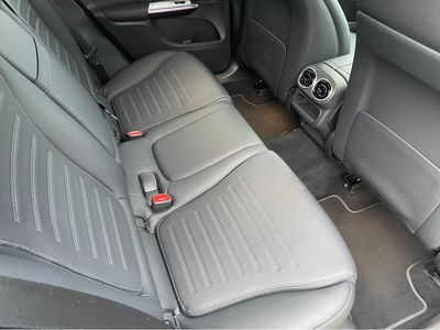 2024 Mercedes-Benz GLC Class