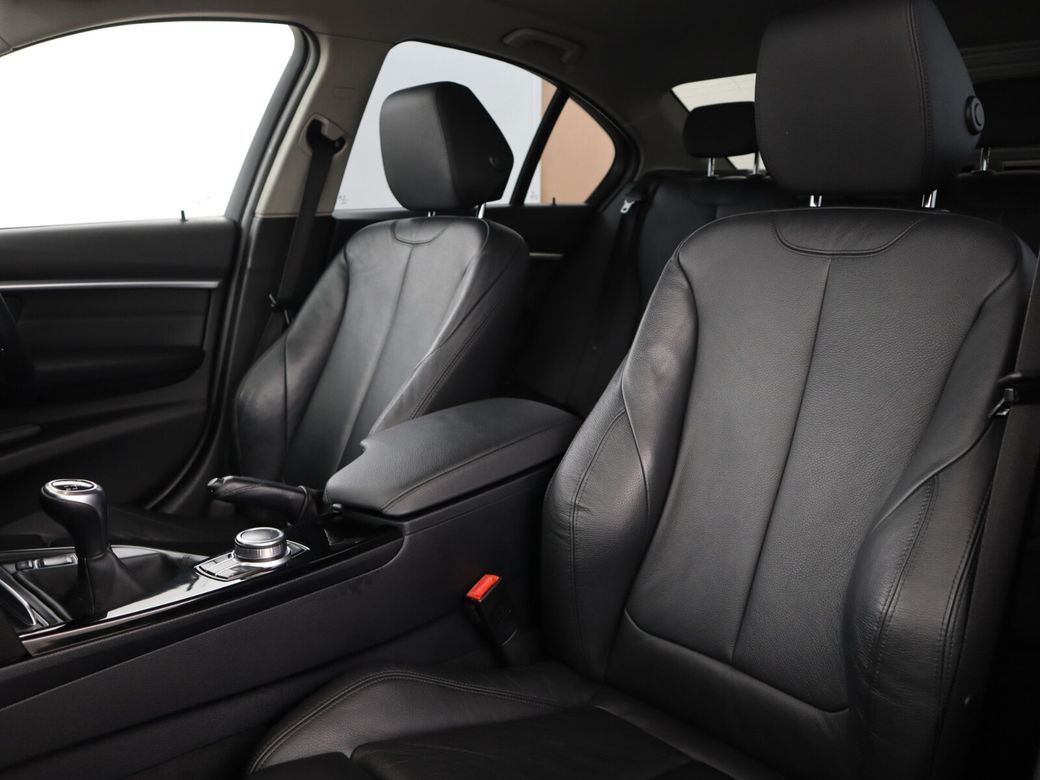 2018 BMW 3 Series
