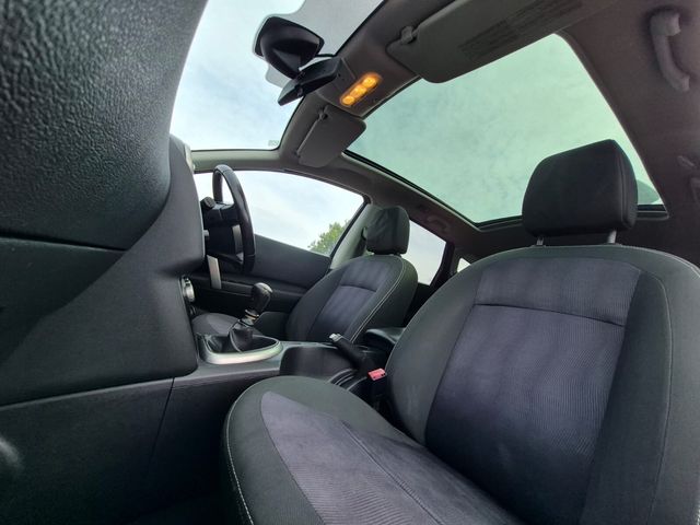 2013 Nissan Qashqai +2
