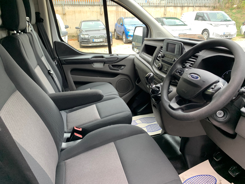 2022 Ford Transit Custom