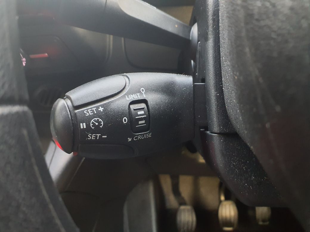 2023 Peugeot Partner