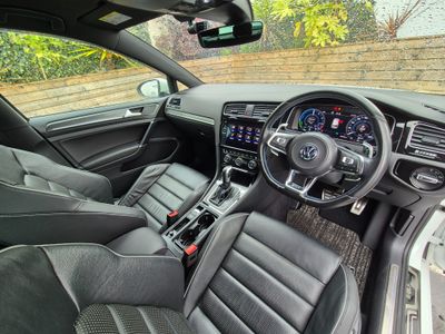 2020 Volkswagen Golf