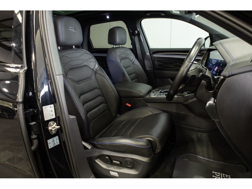 2021 Volkswagen Touareg