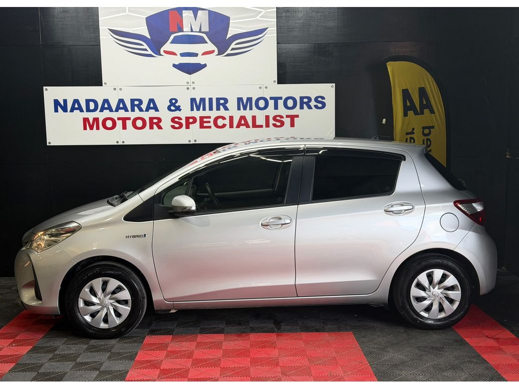 2017 Toyota Vitz