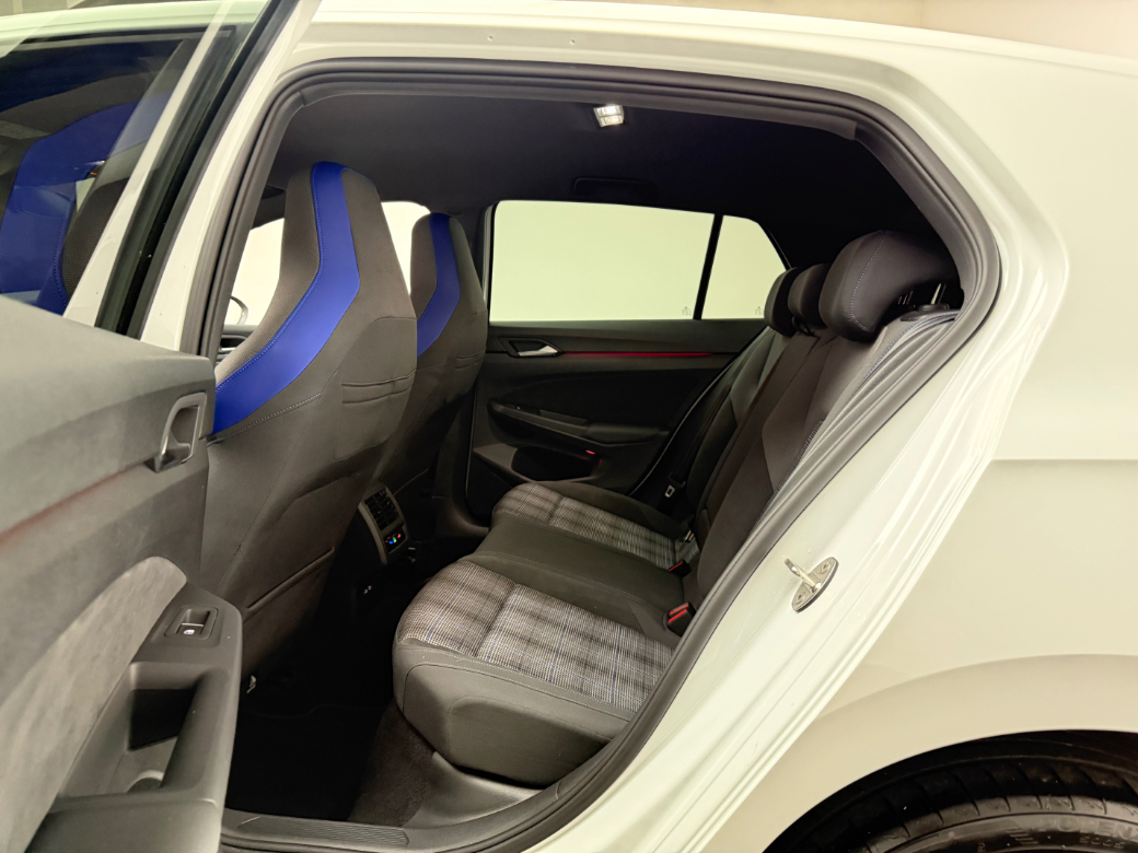 2024 Volkswagen Golf