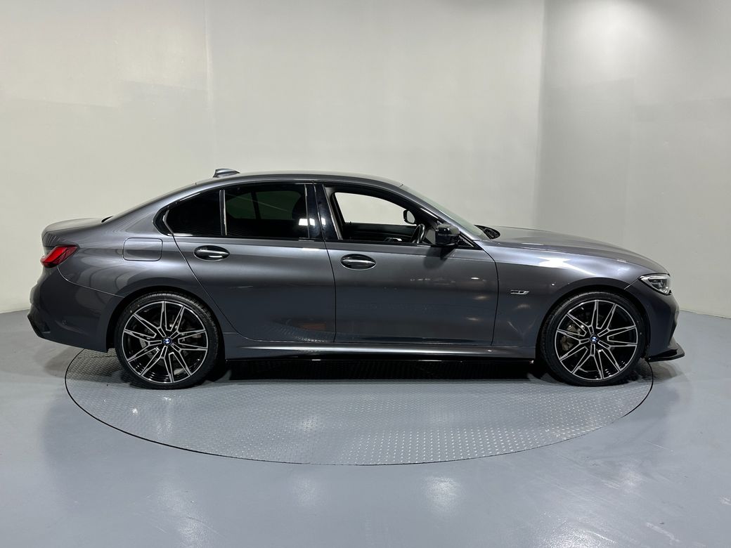 2022 BMW 3 Series