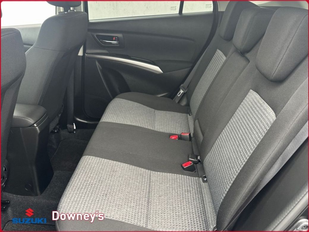 2025 Suzuki SX4 S-Cross