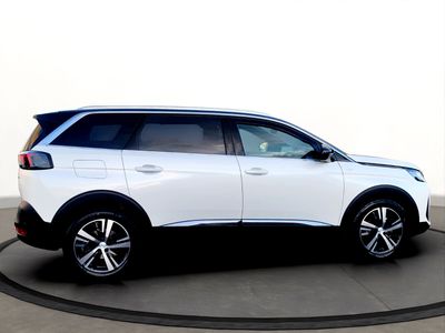 2023 Peugeot 5008