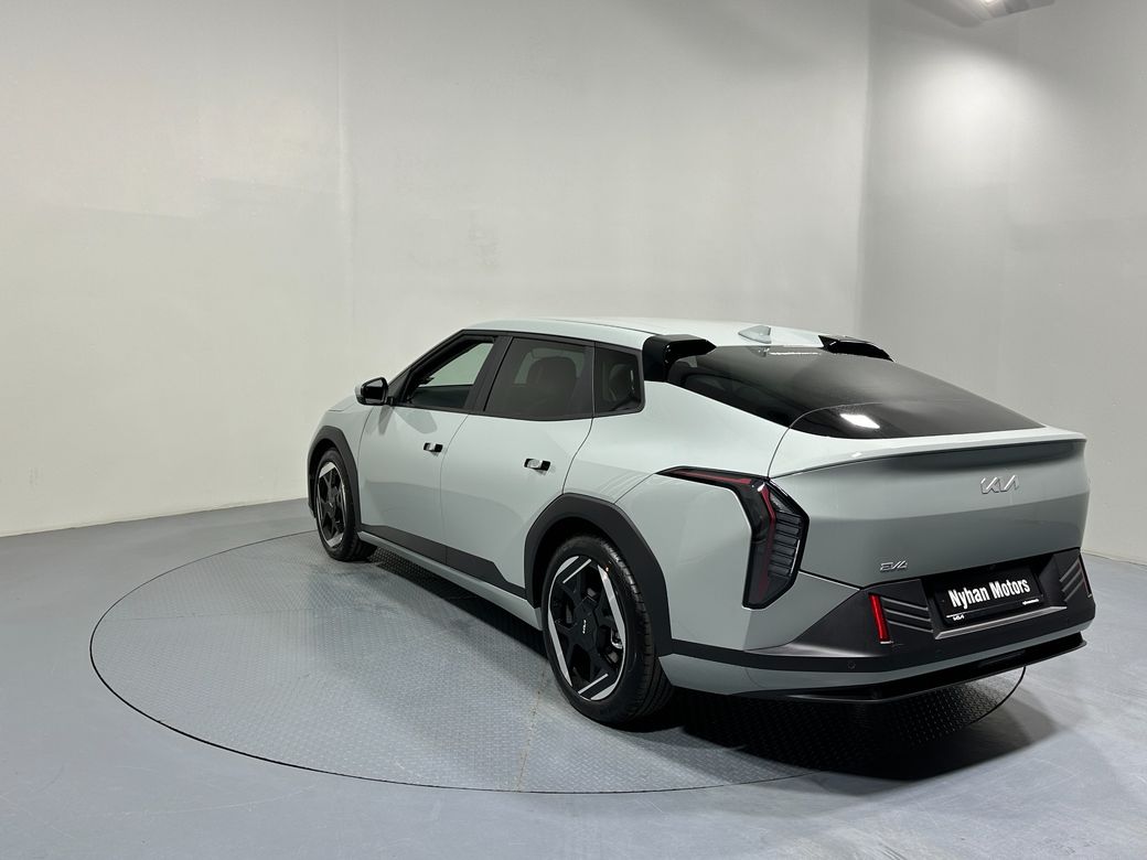 2026 Kia EV4