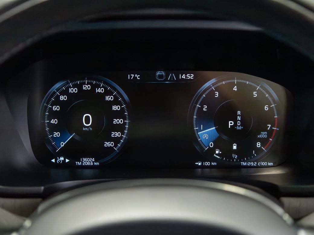 2021 Volvo S90
