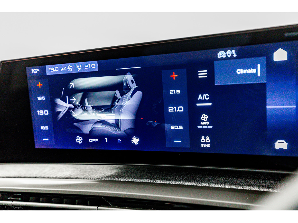 2025 Peugeot 3008