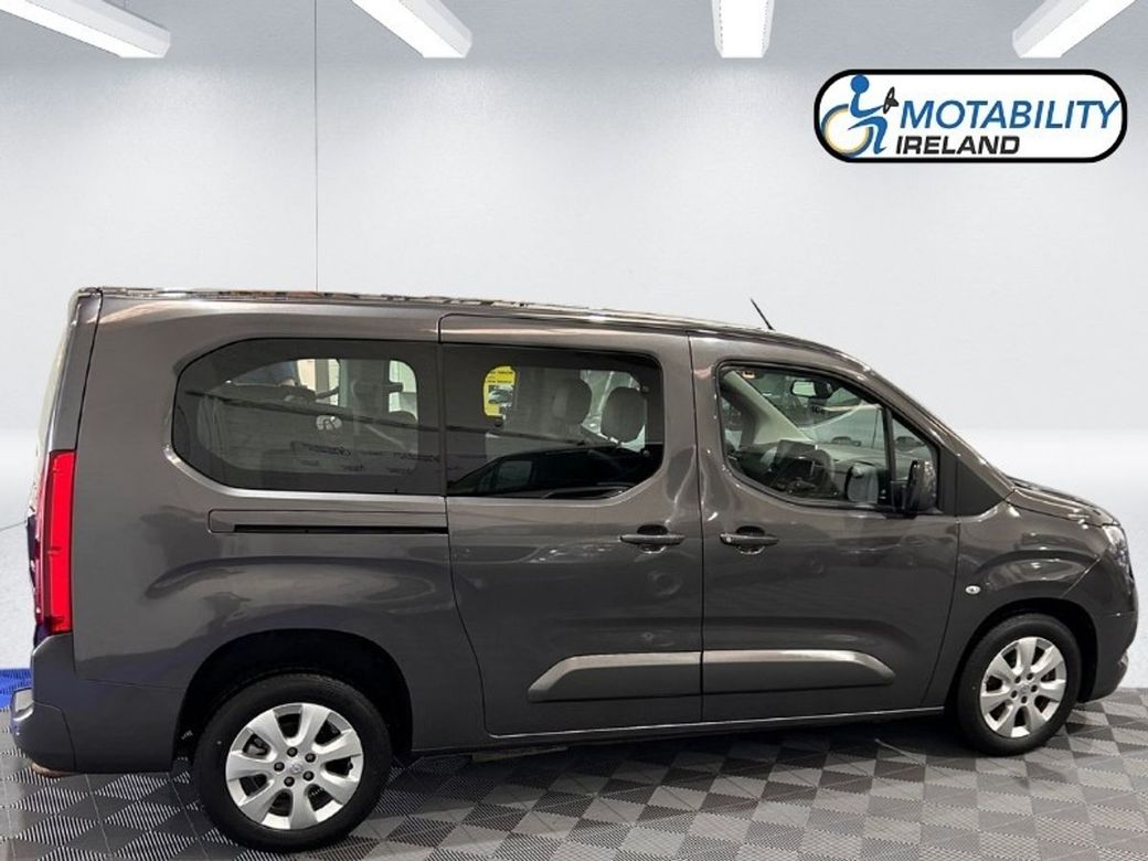 2020 Opel Combo