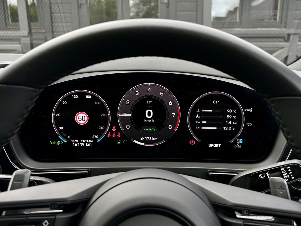 2025 Porsche Cayenne