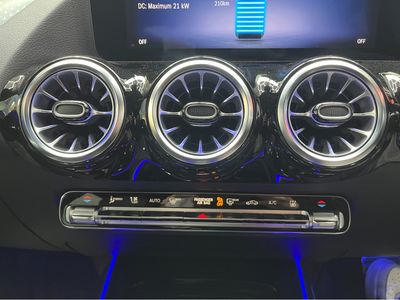 2025 Mercedes-Benz EQA