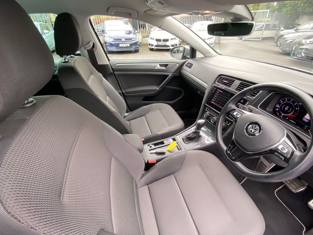2019 Volkswagen Golf