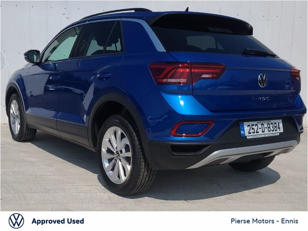 2025 Volkswagen T-Roc