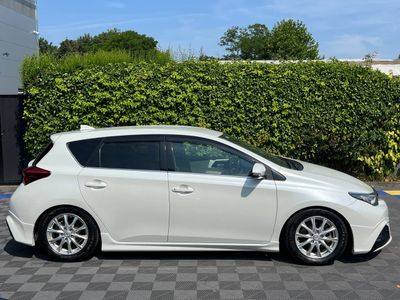 2017 Toyota Auris