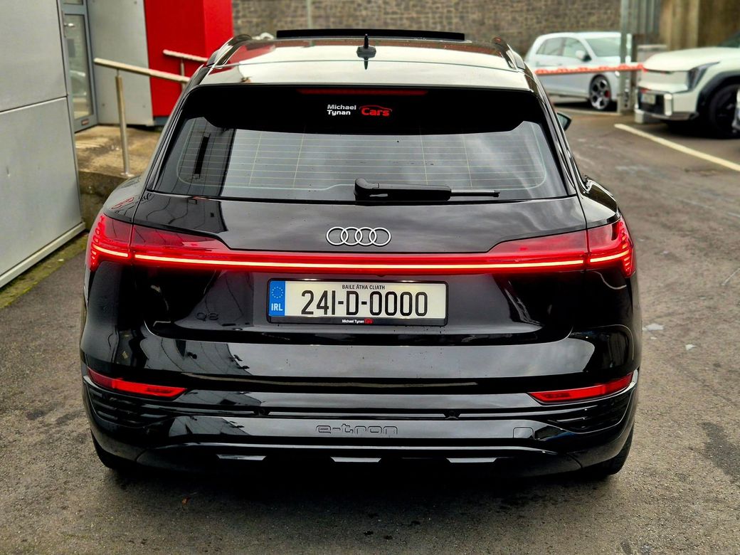 2024 Audi Q8 e-tron