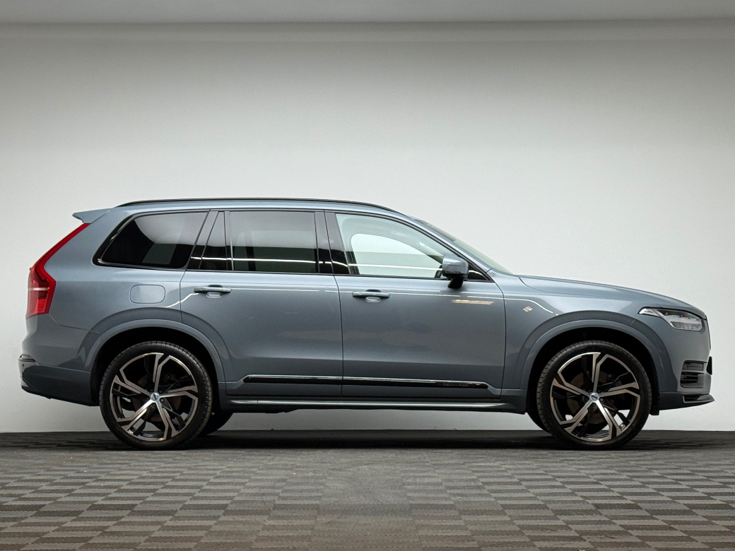 2022 Volvo XC90