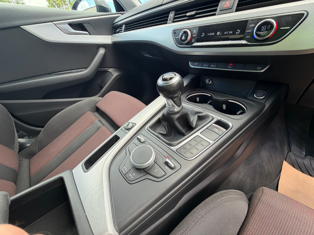 2017 Audi A4